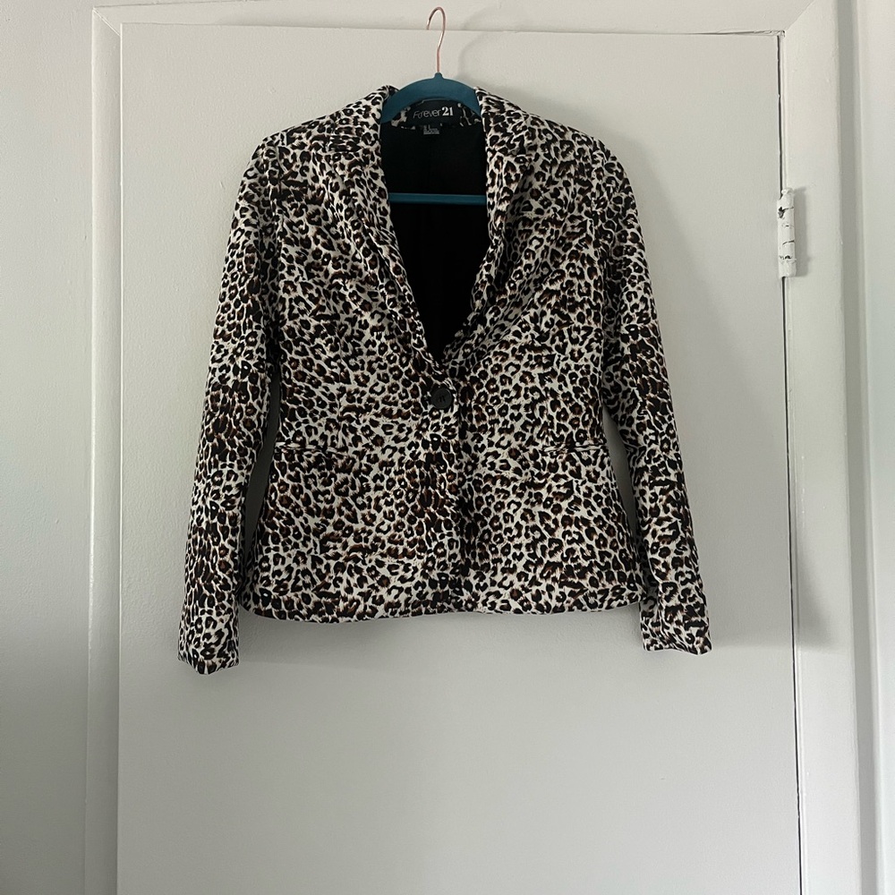 Forever 21 Leopard Print Blazer